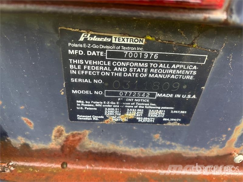 Polaris Electra 440 Snowmobile (Inoperable) كاسحات الجليد