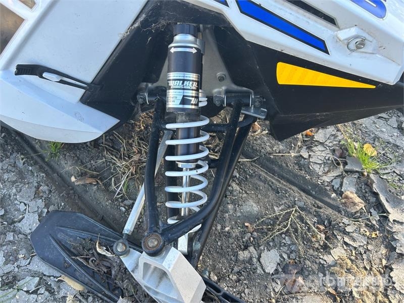Polaris Pro R 600 Snowmobile Sniegaeigiai