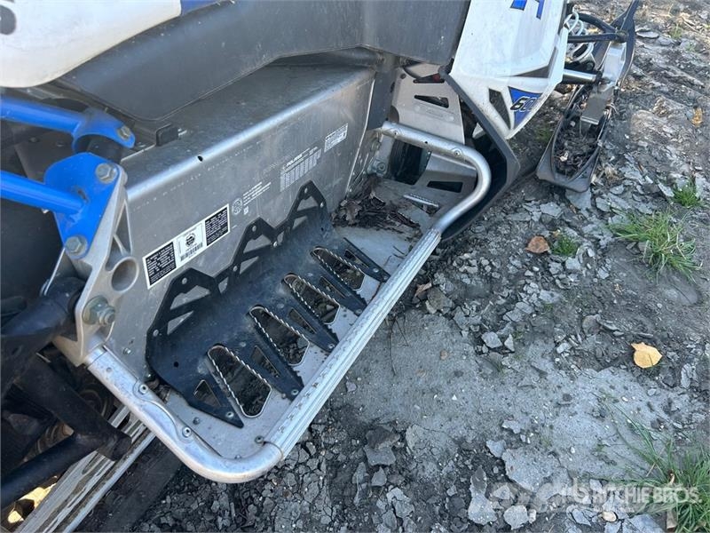 Polaris Pro R 600 Snowmobile Sniegaeigiai