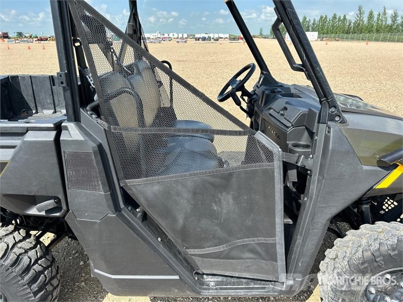 Polaris Ranger 1000 4x4 Utility Vehicle ماكينات منفعة عامة