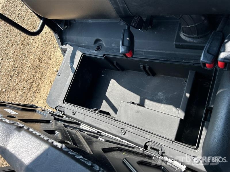 Polaris Ranger 1000 4x4 Utility Vehicle ماكينات منفعة عامة