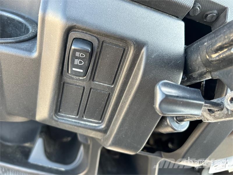 Polaris Ranger 1000 4x4 Utility Vehicle ماكينات منفعة عامة