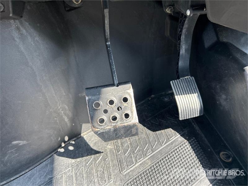 Polaris Ranger 1000 4x4 Utility Vehicle ماكينات منفعة عامة