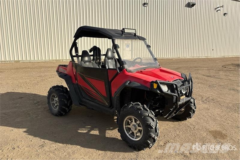 Polaris Razor 800 4x4 Side By Side Avtomobili