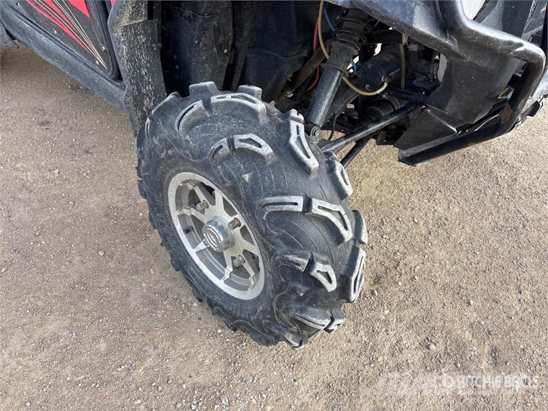 Polaris Razor 800 4x4 Side By Side Avtomobili