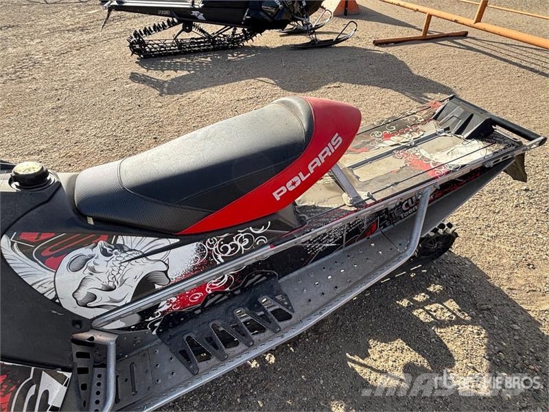 Polaris Snowmobile Snowmobiles