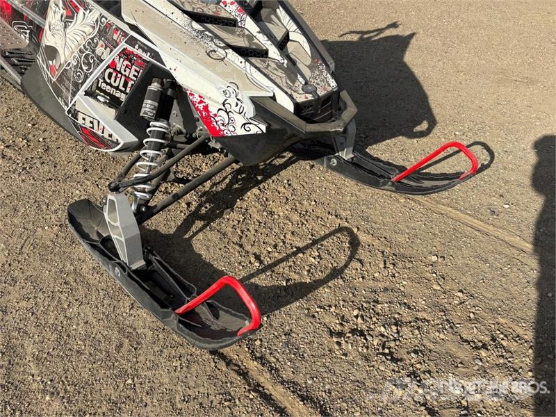 Polaris Snowmobile Snowmobiles