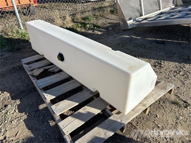 Poly Glycol Tank Üzemanyag- és adaléktartályok