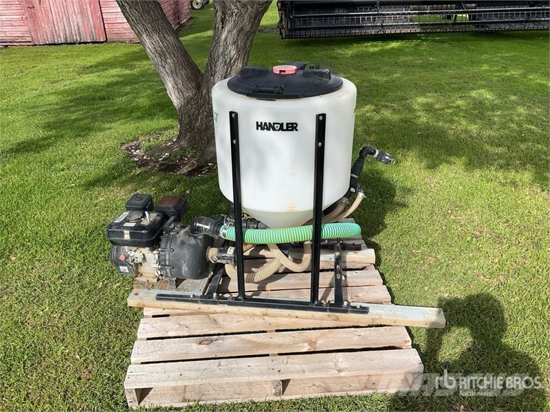  Polywest 40 gal Chemical Handler Sonstige Landmaschinen