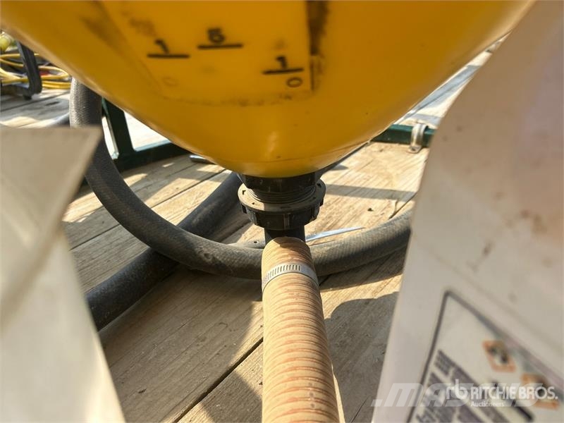Polywest Ltd 240 L Chemical Handler Lauksaimniecība- Citi
