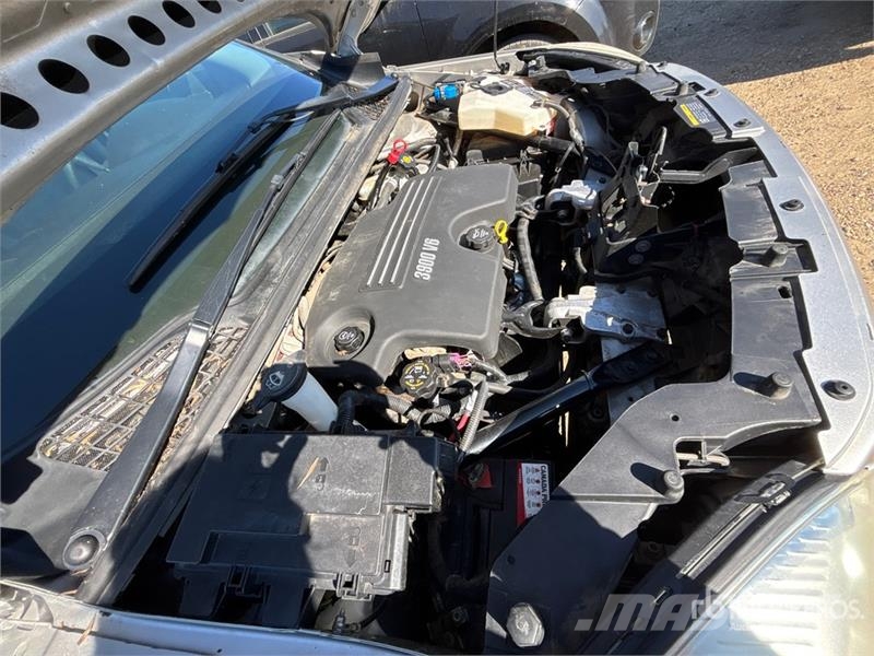 Pontiac Montana SV6 Minivan Voiture