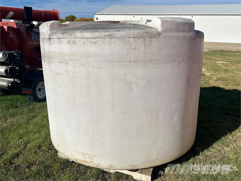  Pool 1300 gal Poly Water Tank Kraftstoff- und Zusatzstoffbehälter