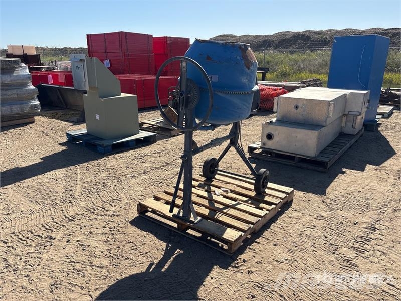 Portable Concrete Mixer Polovne mešalice