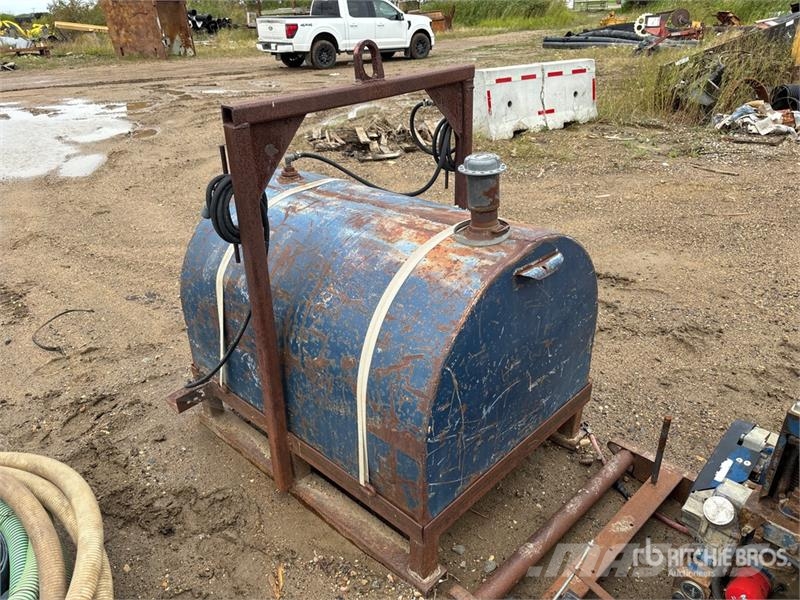 Portable Fuel Tank Polttoaine- ja lisäainesäiliöt
