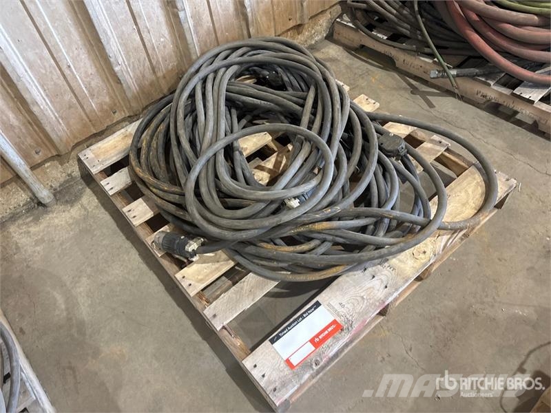 Power Cord مكونات أخرى