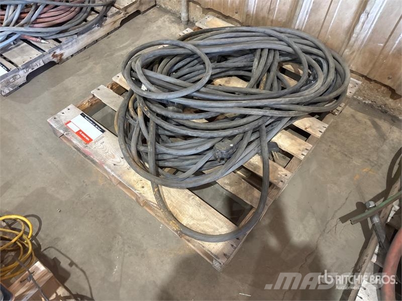 Power Cord مكونات أخرى