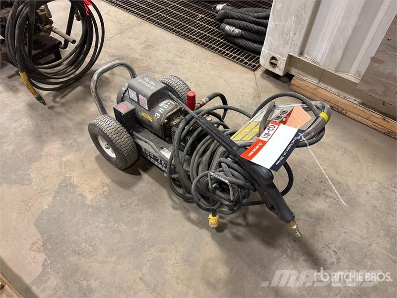 PowerJet PJE-1001 Pressure Washer معدات الغسل بالضغط الخفيف
