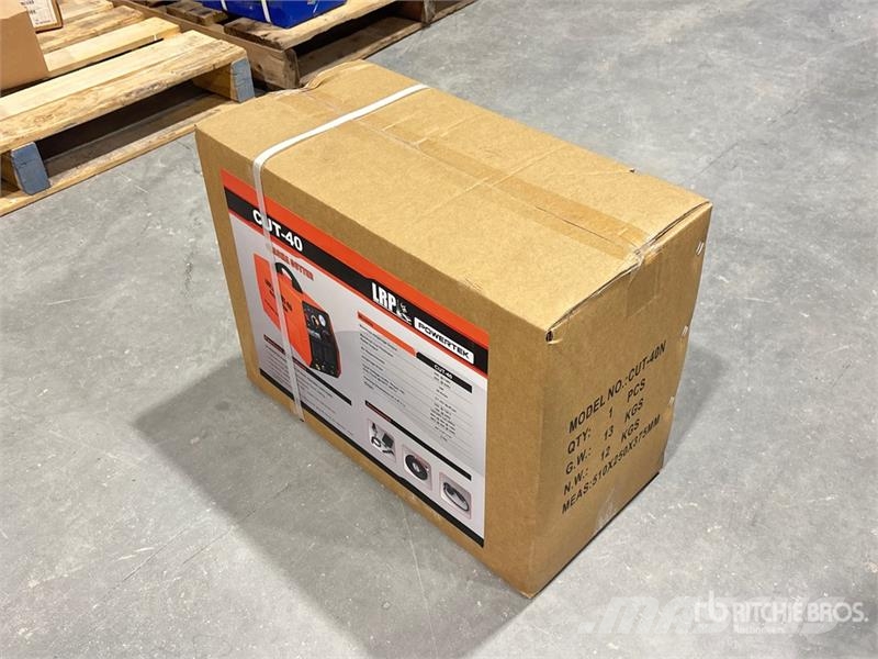 Powertek CUT-40 40 A Plasma Cutter (Unused) Зварювальні апарати