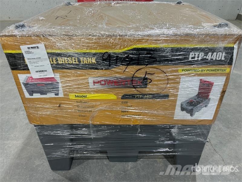 Powertek PTP-440L 440 L Portable Poly Diesel Fuel Tank (Unu Réservoirs de carburant et d'additifs