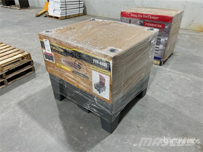 Powertek PTP-440L 440 L Portable Poly Diesel Fuel Tank (Unu Réservoirs de carburant et d'additifs