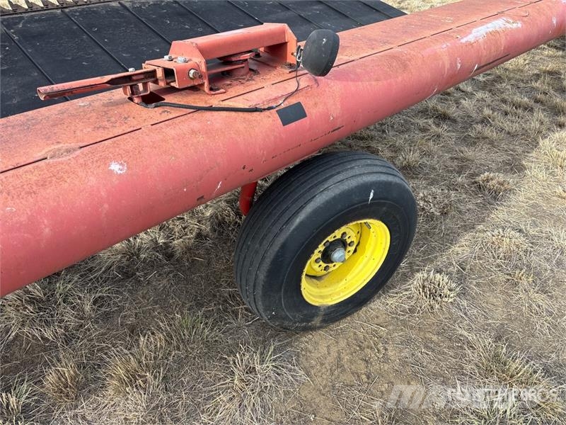  Prairie Star 32 ft Pull Type Swather Windrower Segadoras hileradoras