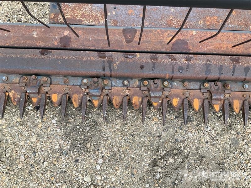  Prairie Star 4940 Swather Windrower Windrowers