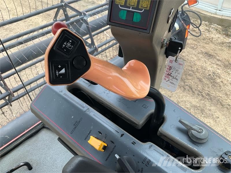  Prairie Star 4940 Swather Windrower Windrowers