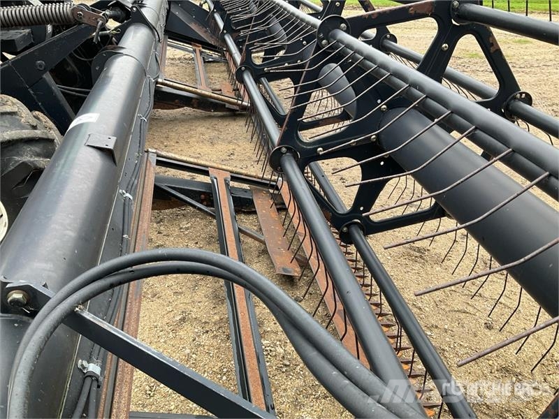  Prairie Star 4940 Swather Windrower Windrowers