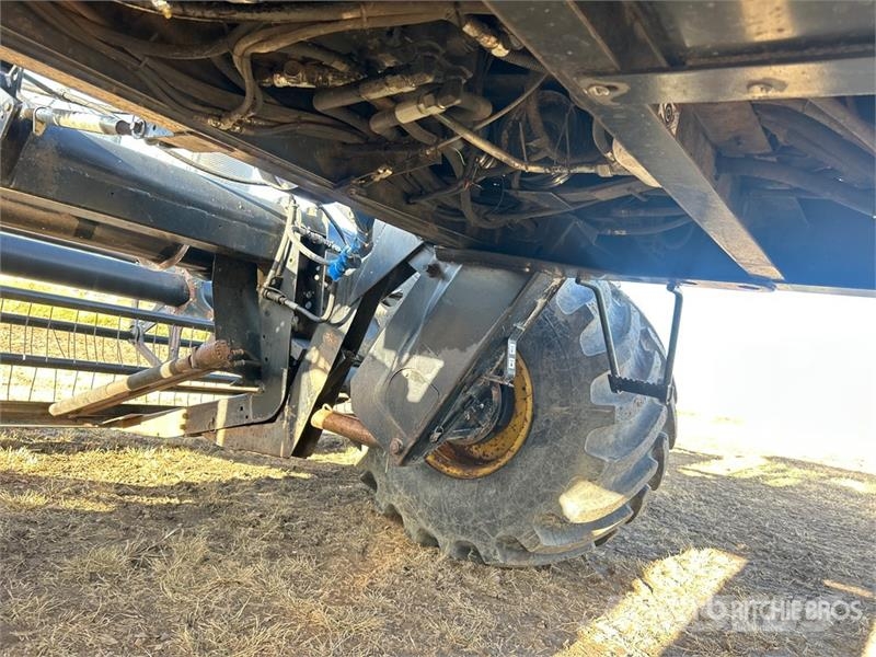  Prairie Star 4950 30 ft Swather Windrower Sakupljači