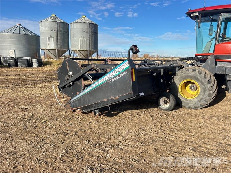  Prairie Star 4950 30 ft Swather Windrower Sakupljači