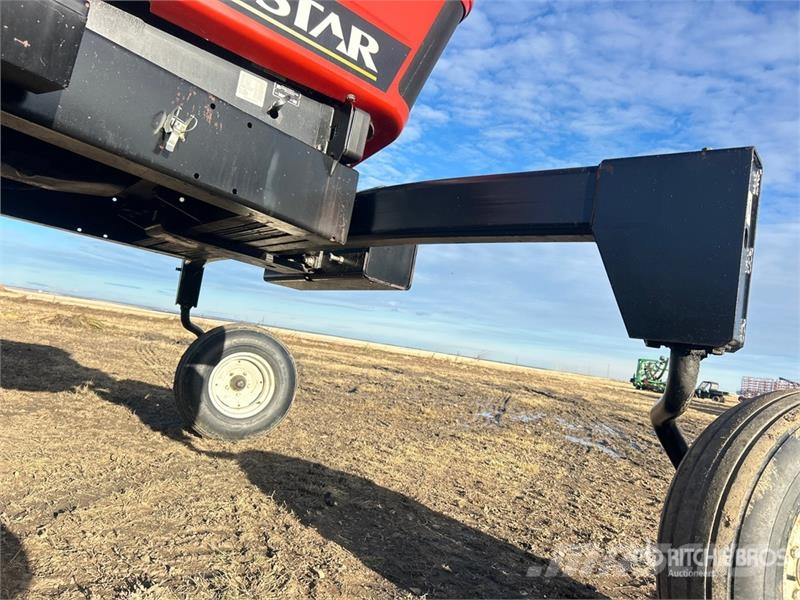 Prairie Star 4950 30 ft Swather Windrower Sakupljači
