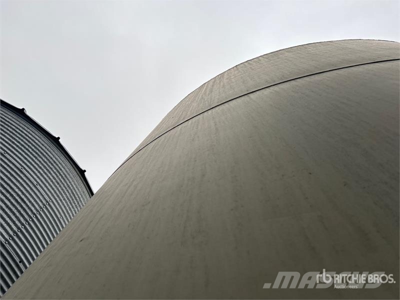  Prairie Steel +/- 57 ton Fertilizer Hopper Grain B Saagi töötlemise ja ladustamise seadmed - Muud