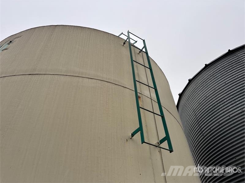  Prairie Steel +/- 57 ton Fertilizer Hopper Grain B Saagi töötlemise ja ladustamise seadmed - Muud