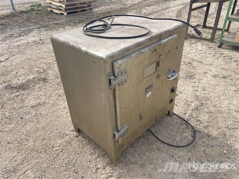 Precision Husky Scientific Co. Welding Rod Oven Muut maatalouskoneet