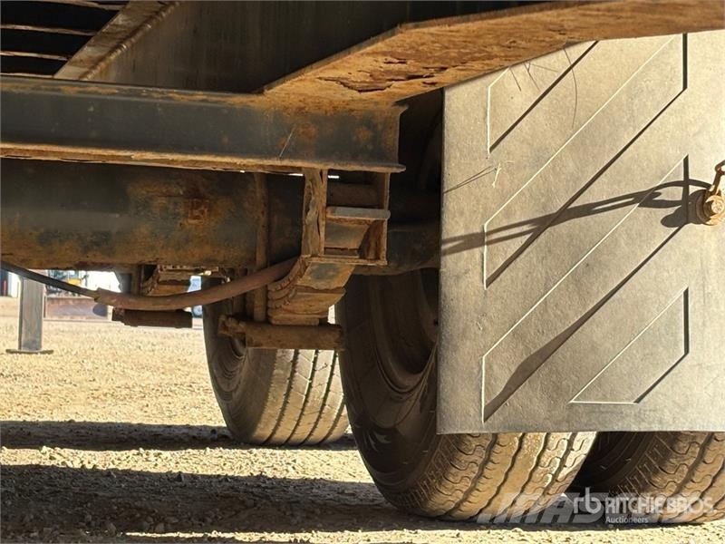 Precision Husky Trailers FG30-10SP 30 ft T/A Equipment Trailer Auto pārvadāšanas treileri