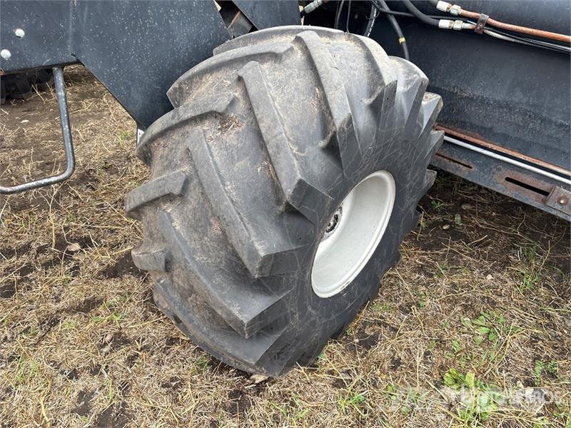 Premier 2900 30 ft Swather Windrower Рядкові жатки