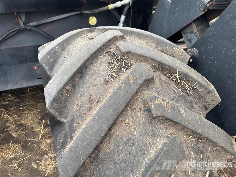 Premier 2900 30 ft Swather Windrower Рядкові жатки