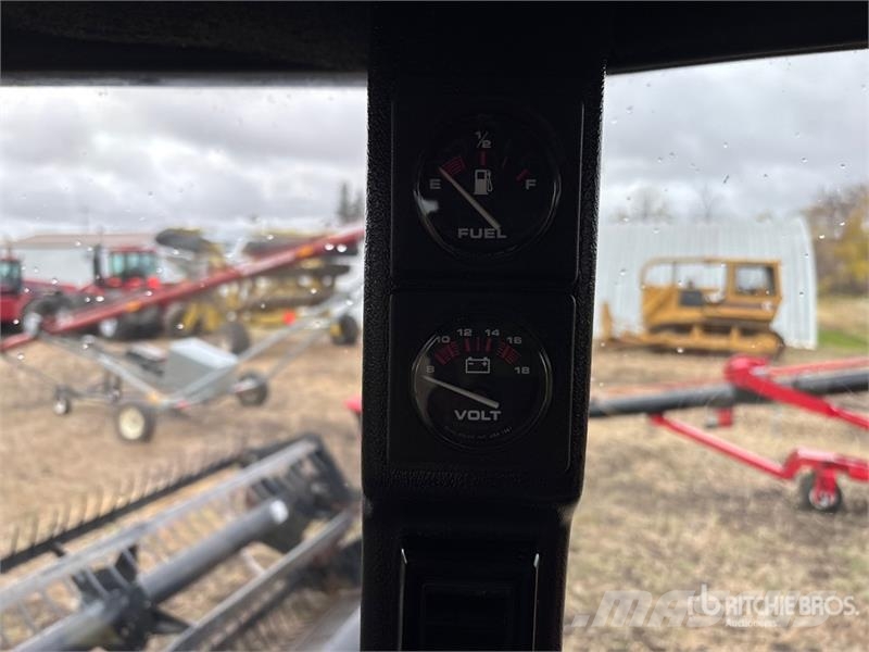 Premier 2900 30 ft Swather Windrower Рядкові жатки