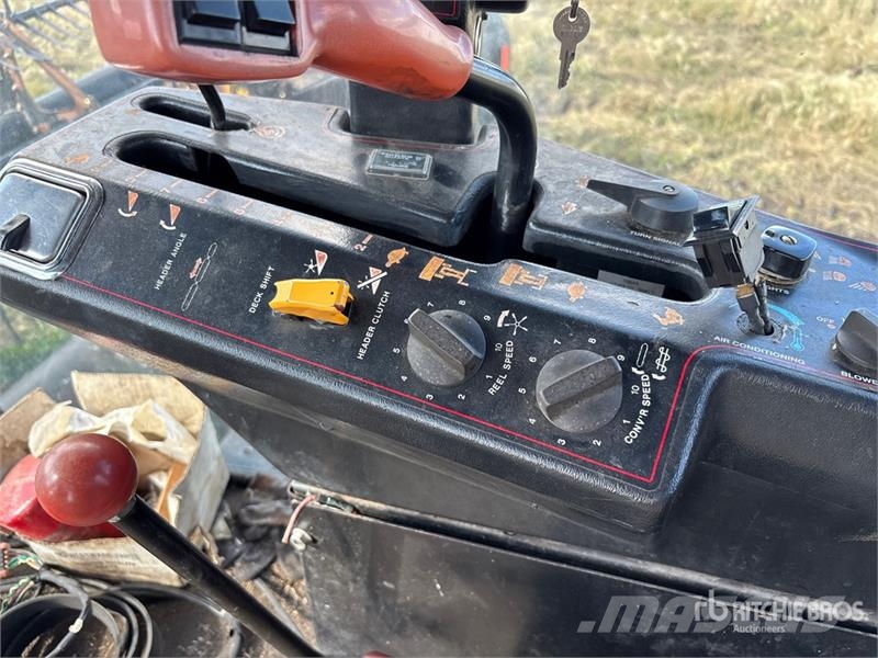 Premier 2930 25 ft Swather Windrower Segadoras hileradoras