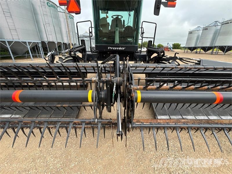 Premier M150 35 ft Swather Windrower Falciandanatrici