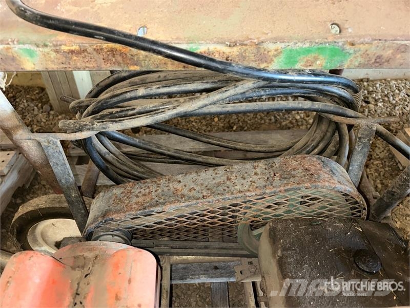Pressure Washer معدات الغسل بالضغط الخفيف
