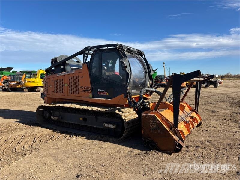 Prime Tech PT-300 Tracked Mulcher Tractor Metsamultšerid