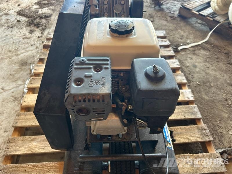 Princess Auto 10 gal Air Compressor Compressores