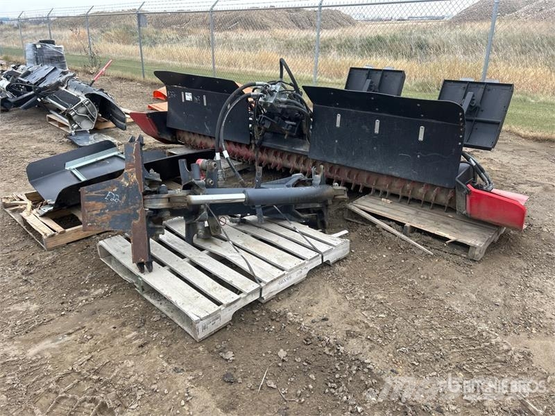 Prinoth Husky Snow Groomer ماكينات زراعية - غير ذلك