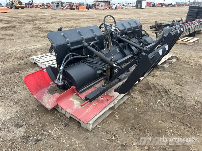 Prinoth Husky Snow Groomer ماكينات زراعية - غير ذلك