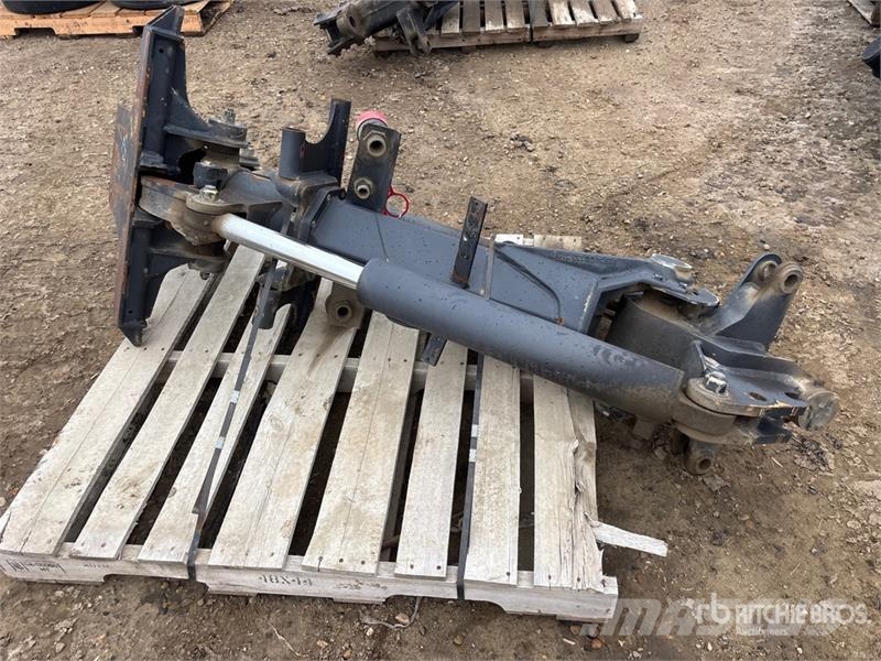 Prinoth Husky Snow Groomer ماكينات زراعية - غير ذلك