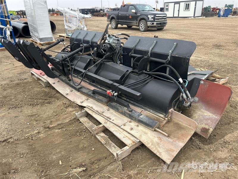 Prinoth Husky Snow Groomer ماكينات زراعية - غير ذلك