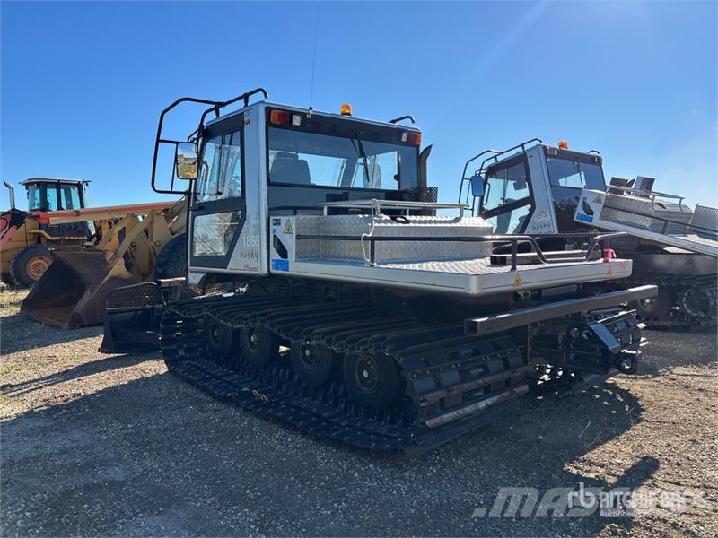 Prinoth Husky Snowcat (Inoperable) Kar düzleyiciler