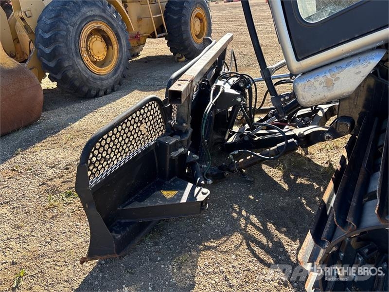 Prinoth Husky Snowcat (Inoperable) Kar düzleyiciler