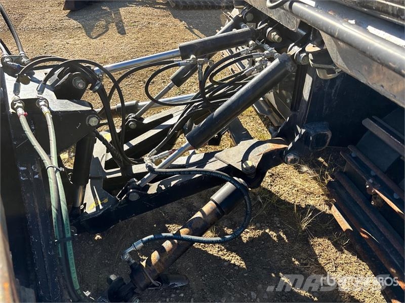 Prinoth Husky Snowcat (Inoperable) Kar düzleyiciler